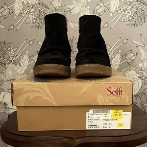 9.5 Black Sofft Boot